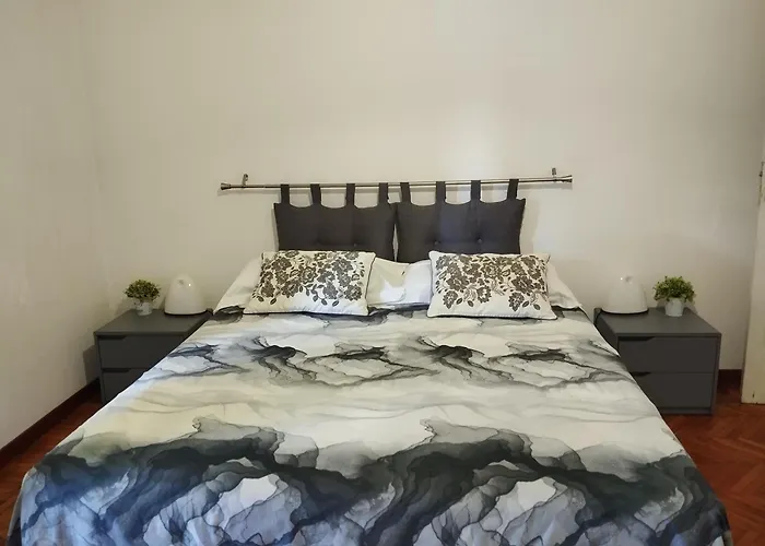 La Lanterna Di Angelo Rent And Free Parking On The Street Front 3* Генуя