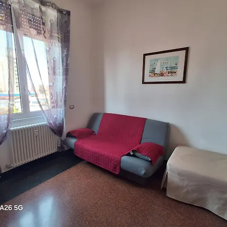 La Lanterna Di Angelo Rent And Free Parking On The Street Front 3*