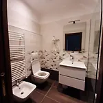 Guest house La Lanterna Di Angelo Rent And Free Parking On The Street Front